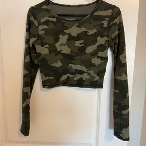 Lululemon camo long sleeve